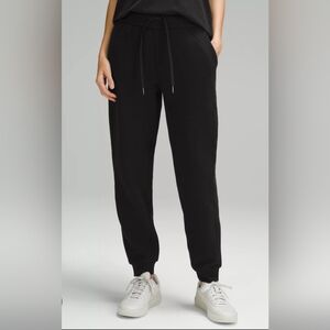 Lululemon Women's Scuba Black Jogger Pants